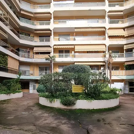 Lumiere Monaco 公寓 博索莱伊