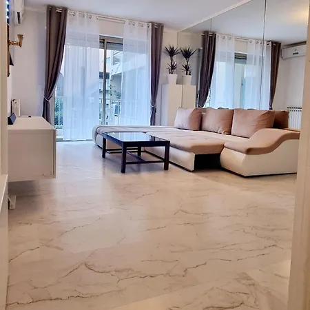 公寓 Lumiere Monaco 博索莱伊