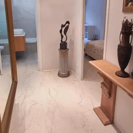 Lumiere Monaco 公寓 *